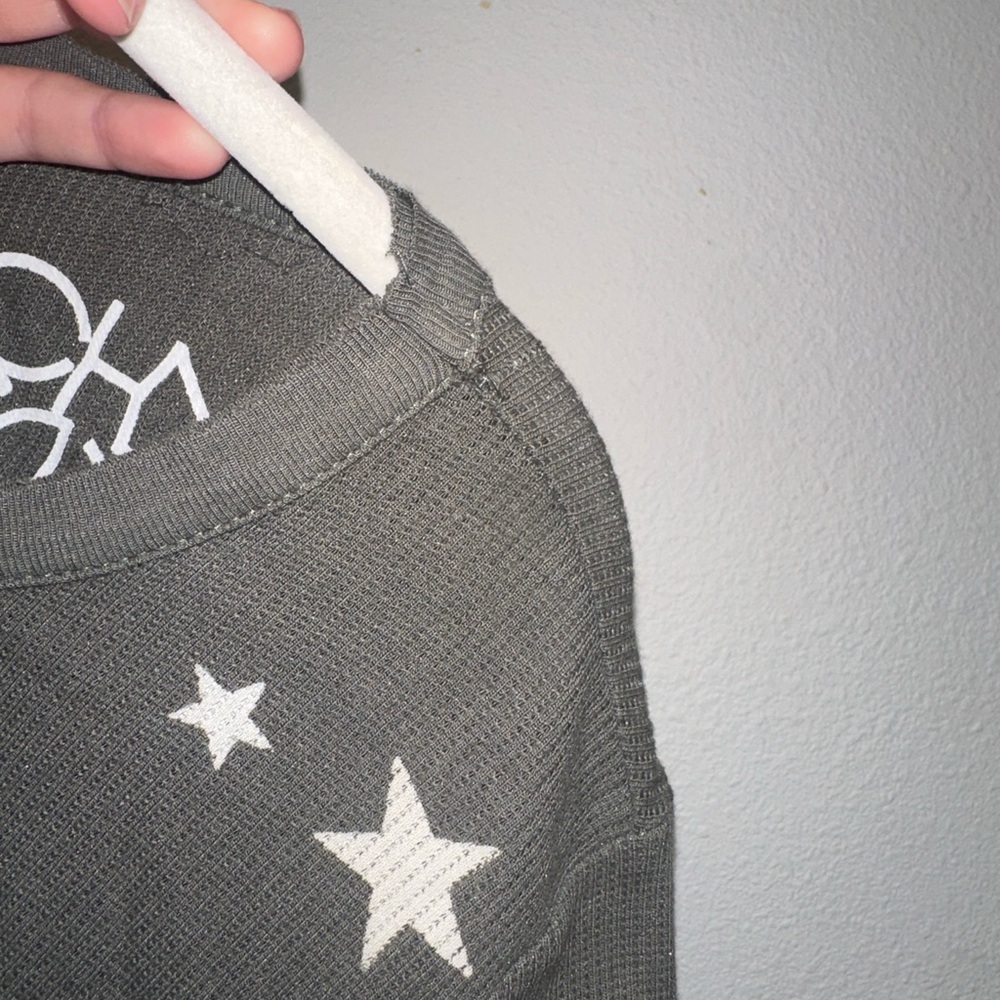Chaser Gray Star Long Sleeve Tee - Picture 7 of 8